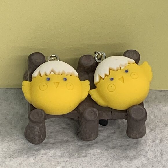 Chicken Earring, Egg Earring, Easter Earring, Gift Idea, Easter Basket Gift - Picture 2 of 5